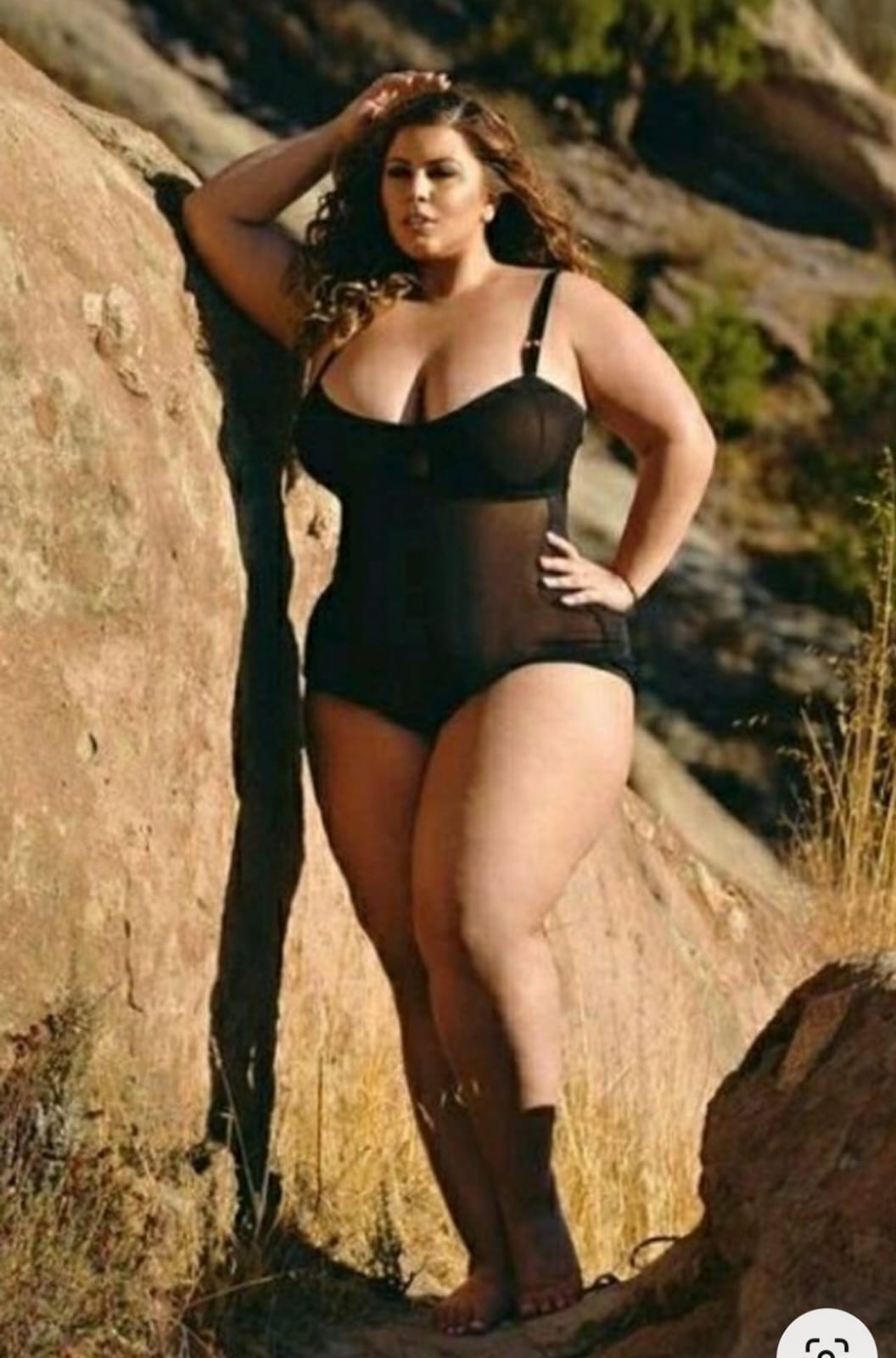 דיאנה -מבנה גוף סקסי ברזילאית תיירת 35 – בבת ים
