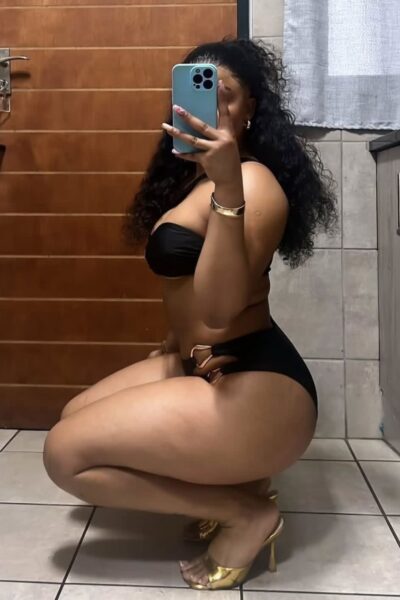 טשה חדשה – בתל אביב- בת 23 תיירת אפריקאית סקסית