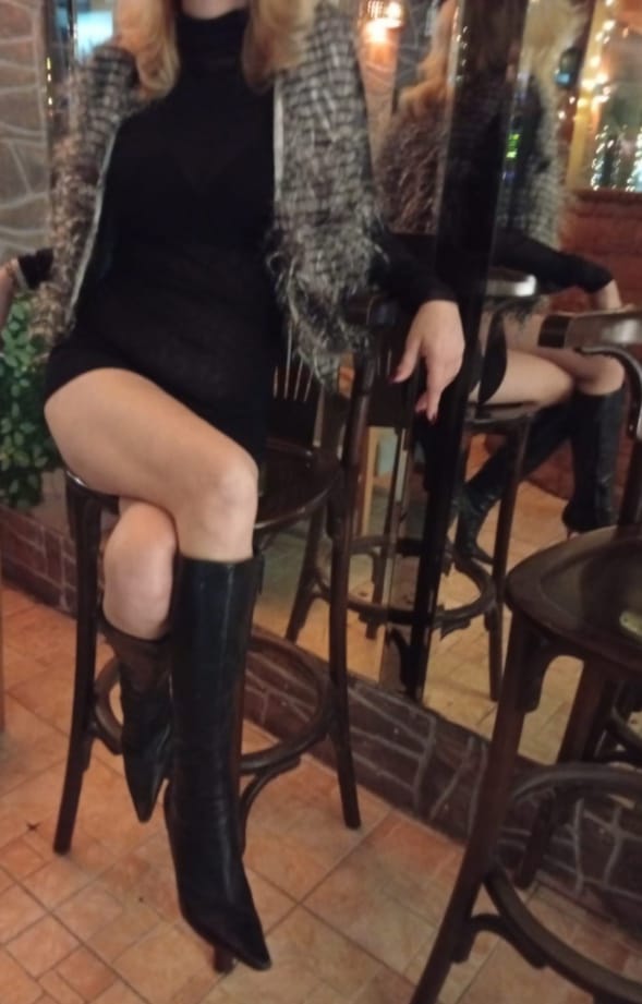 ישראלית ממוצא אירופאי – רמת גן