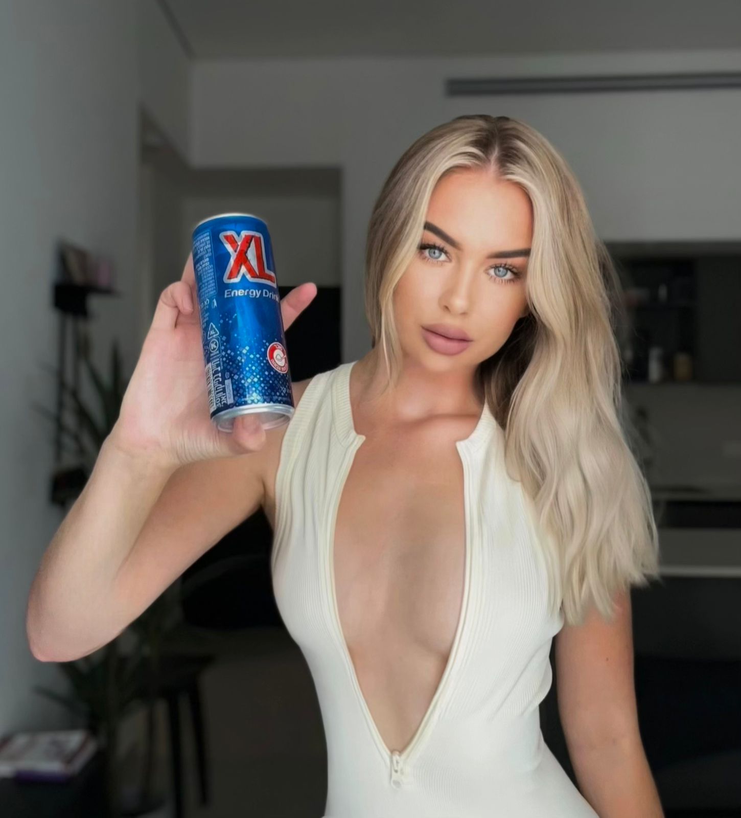 מאשה -בת 23 תיירת בתל אביב