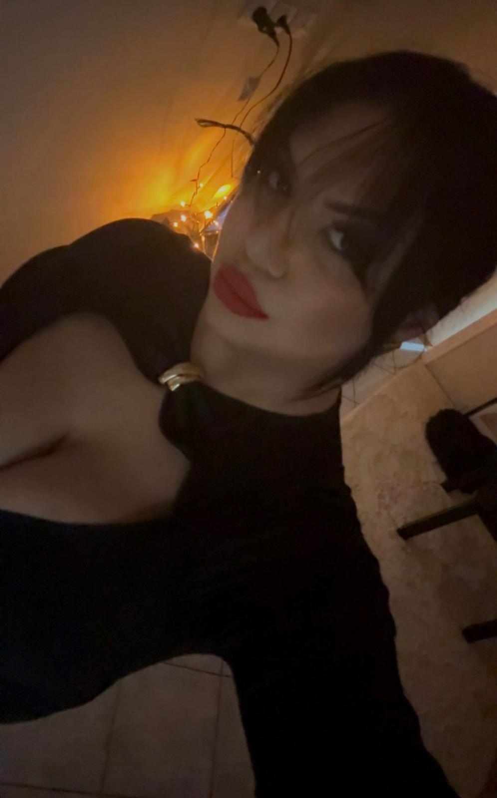 אנג'לינה בת 28 בחורה מחשמלת- בתל אביב