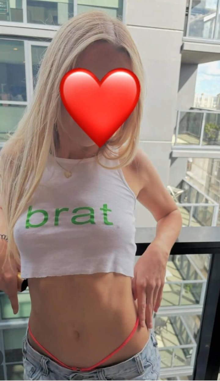 בחורות ברמה גבוהה ביותר -בהוד השרון