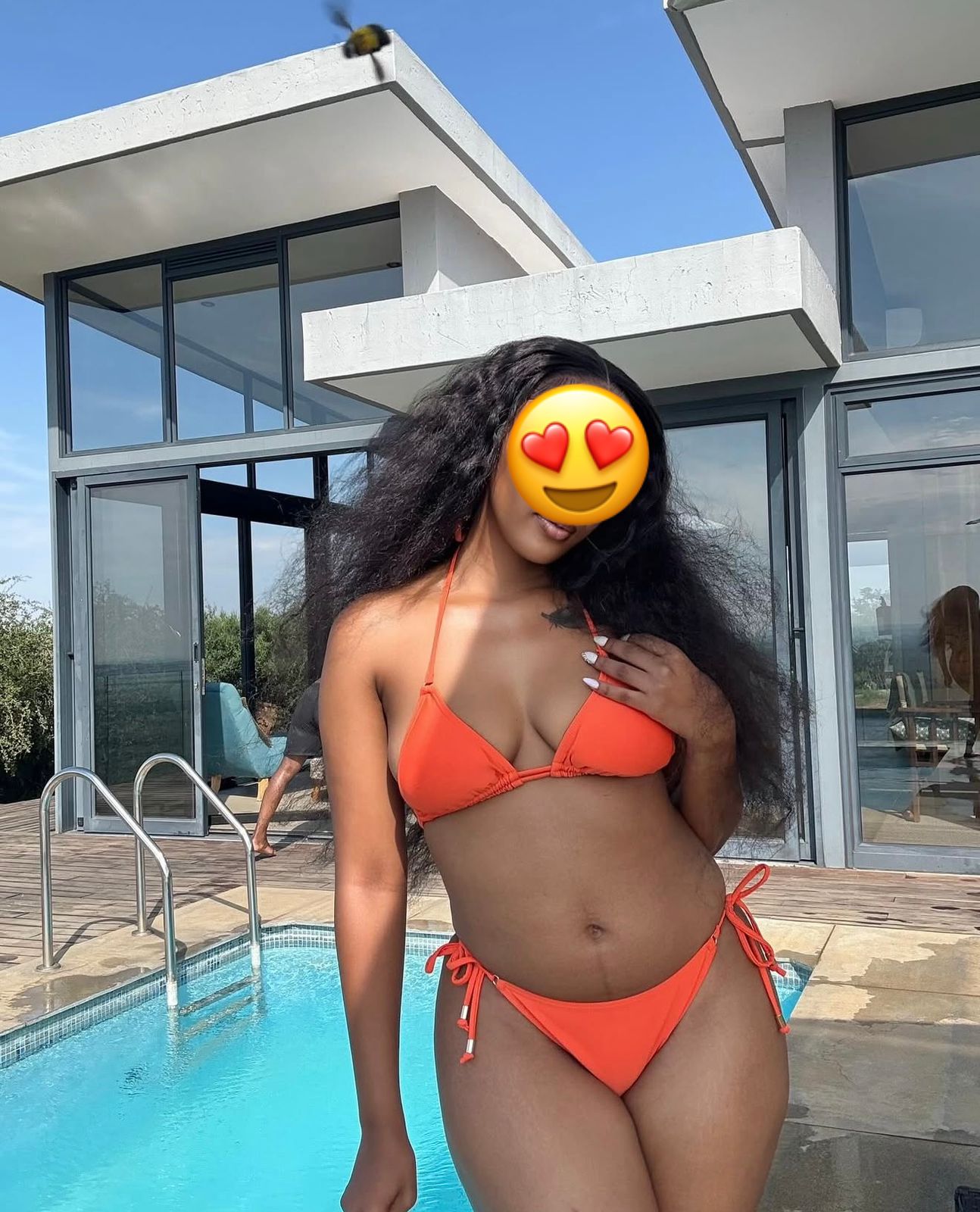 ברונטית מלאה במקומות הנכונים מעסה מדהימה-נתניה