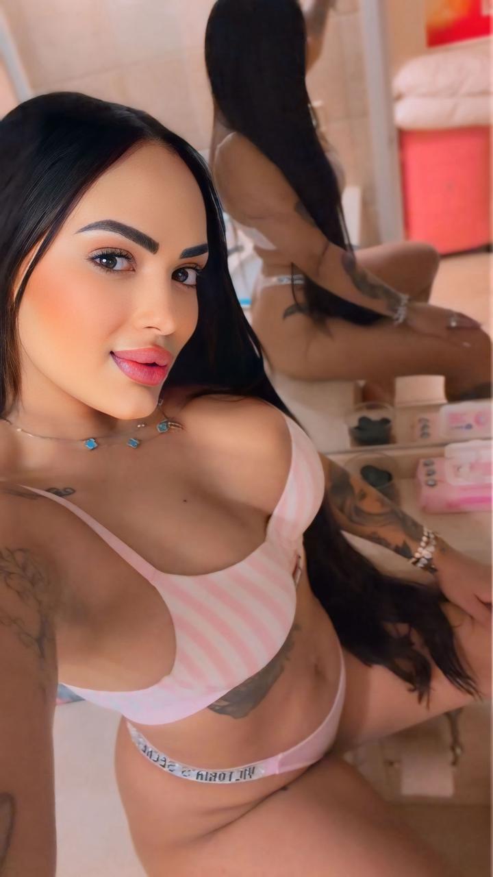 כוסית על ברזילאית תיירת-חיפה