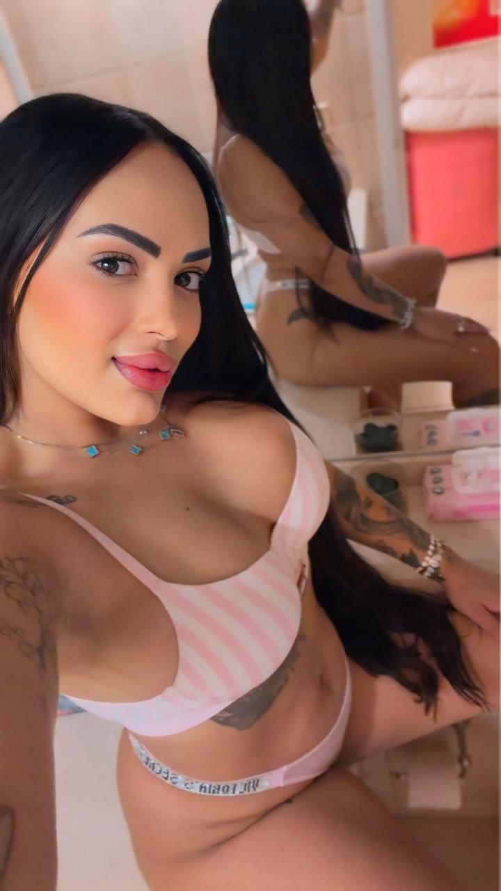 כוסית על ברזילאית תיירת-חיפה