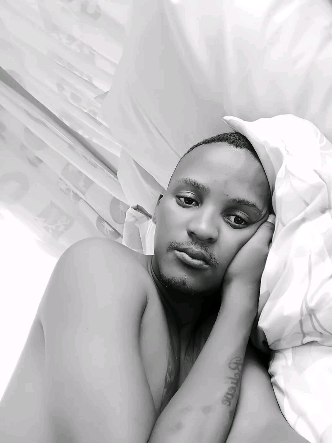 אפריקאי ביסקסואלי לנשים ולגברים בתל אביב