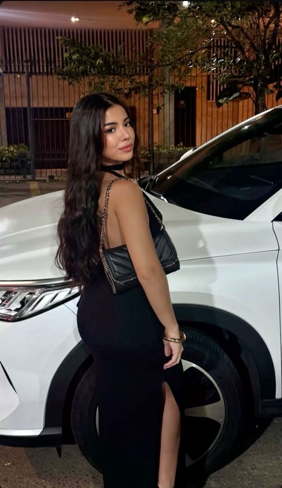 גיייד- תיירת מברזיל בת 25 בתל אביב