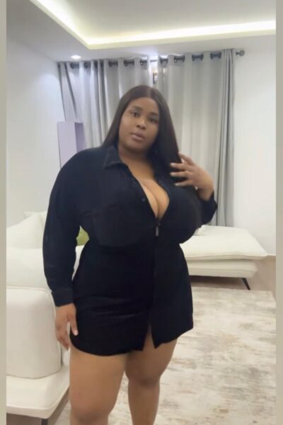 טינה – בנתניה-בחורה אפריקאית תיירת סקסית