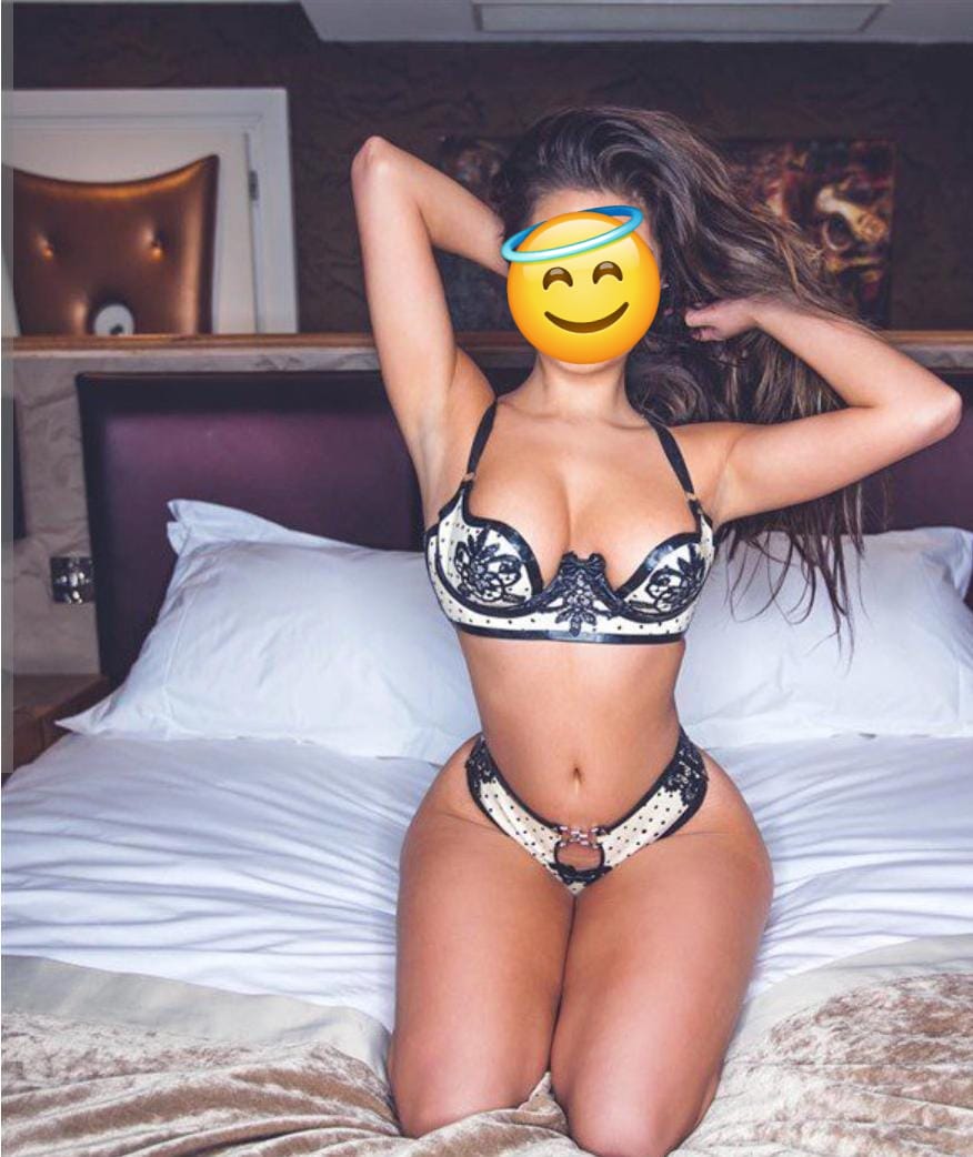 לינה- פתח תקווה כוסית בחורה נדירה בת 30