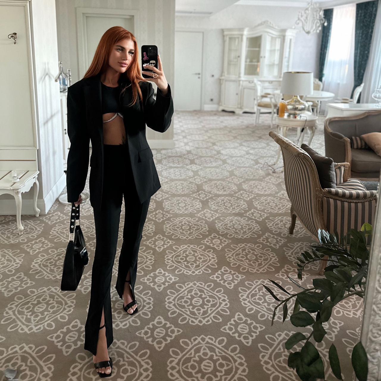 ליסה בת 22 תיירת- בתל אביב