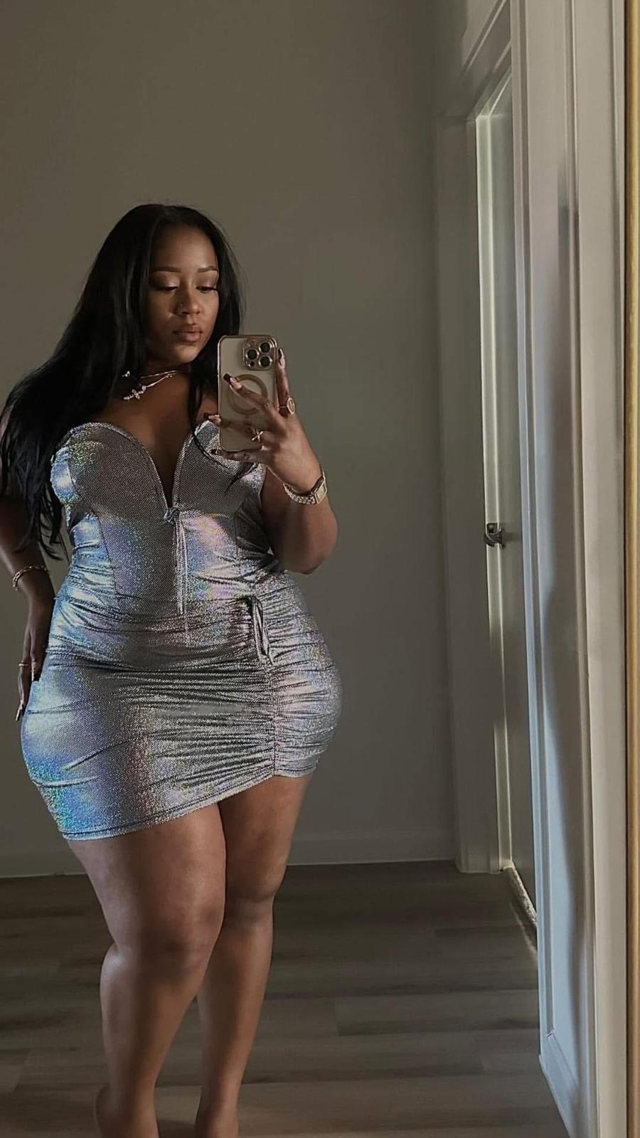 ליסה – בתל אביב מלאה במקומות הנכונים בחורה אפריקאית מחול