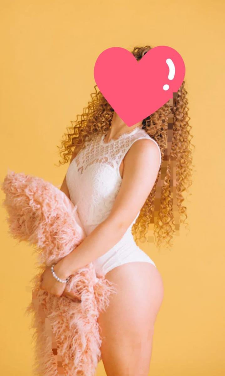 בחולון אישה מפתה