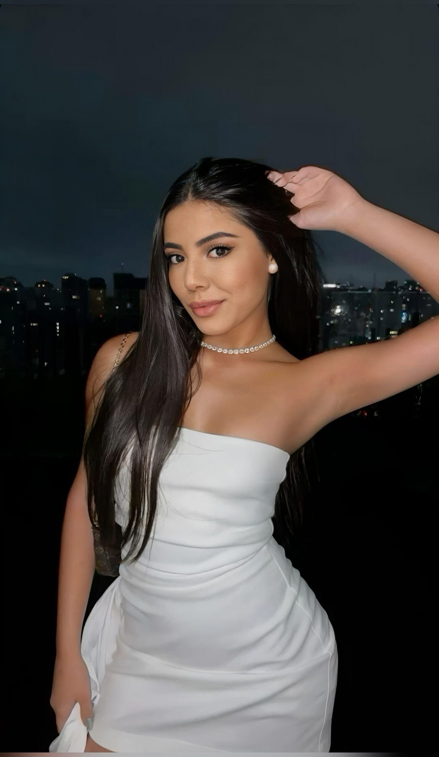 בלה נתניה תיירת מברזיל בת 25