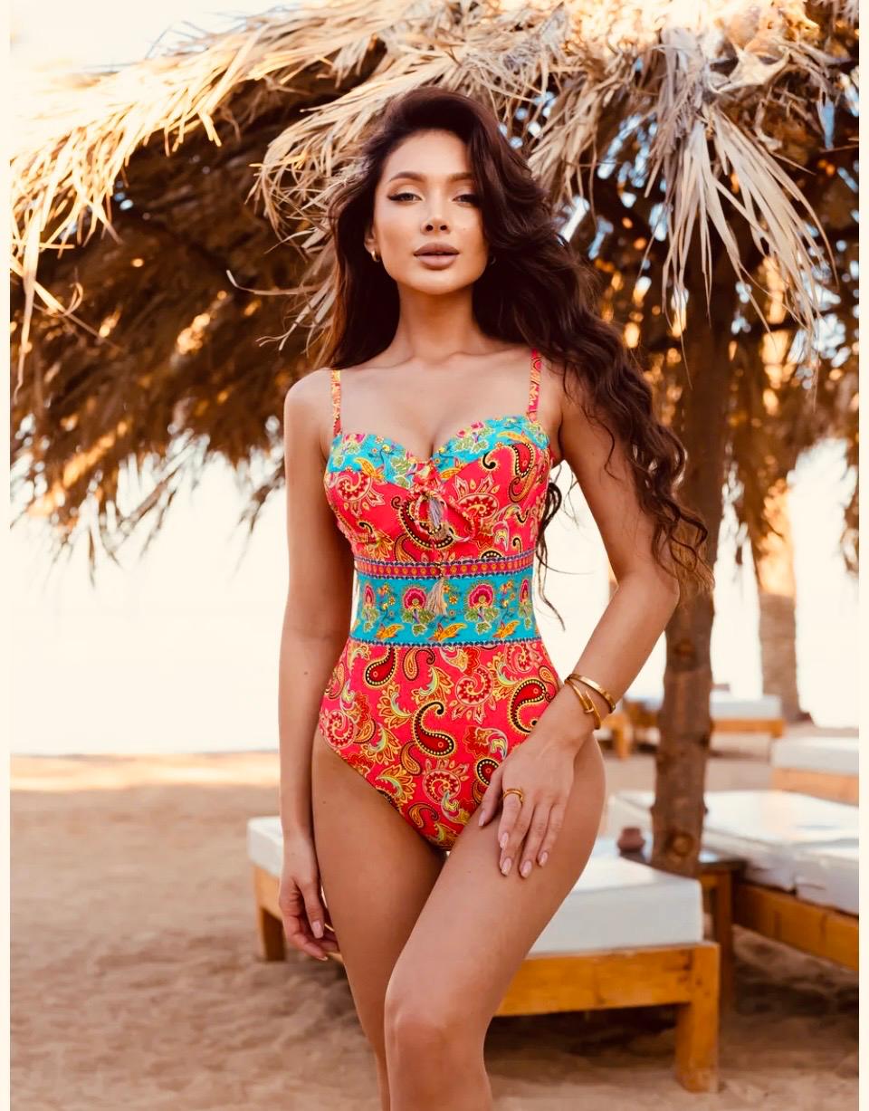 הוד השרון – מארחת פצצת על