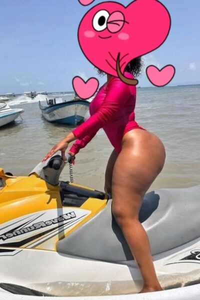 לואיז – בתל אביב אפריקאית תיירת סקסית