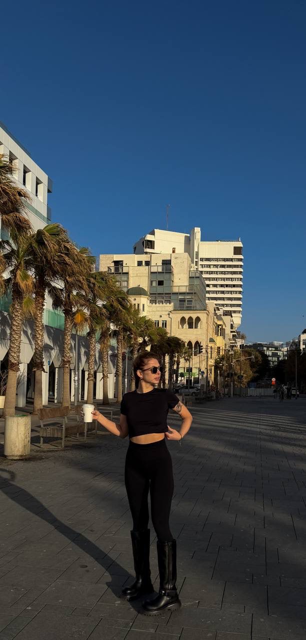 מריאנה – בתל אביב אוקראינית תיירת כוסית על בת 28