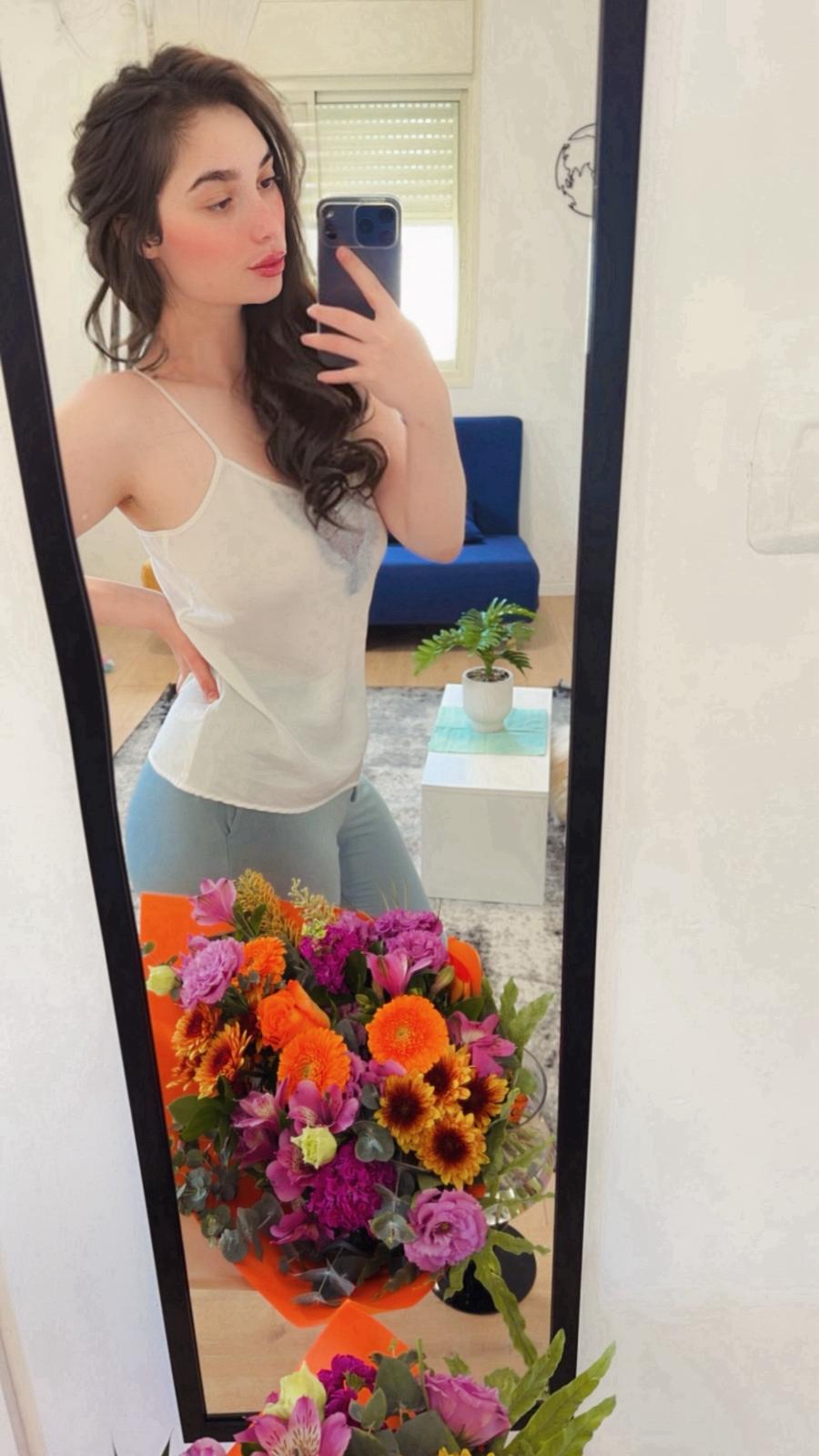 פרולה – ברזילאית תיירת בת 20 -בחיפה