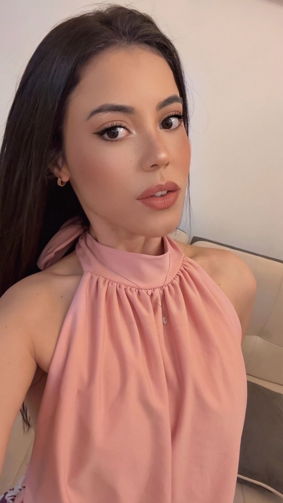 בלה- חיפה-בת 25 ברזילאית תיירת