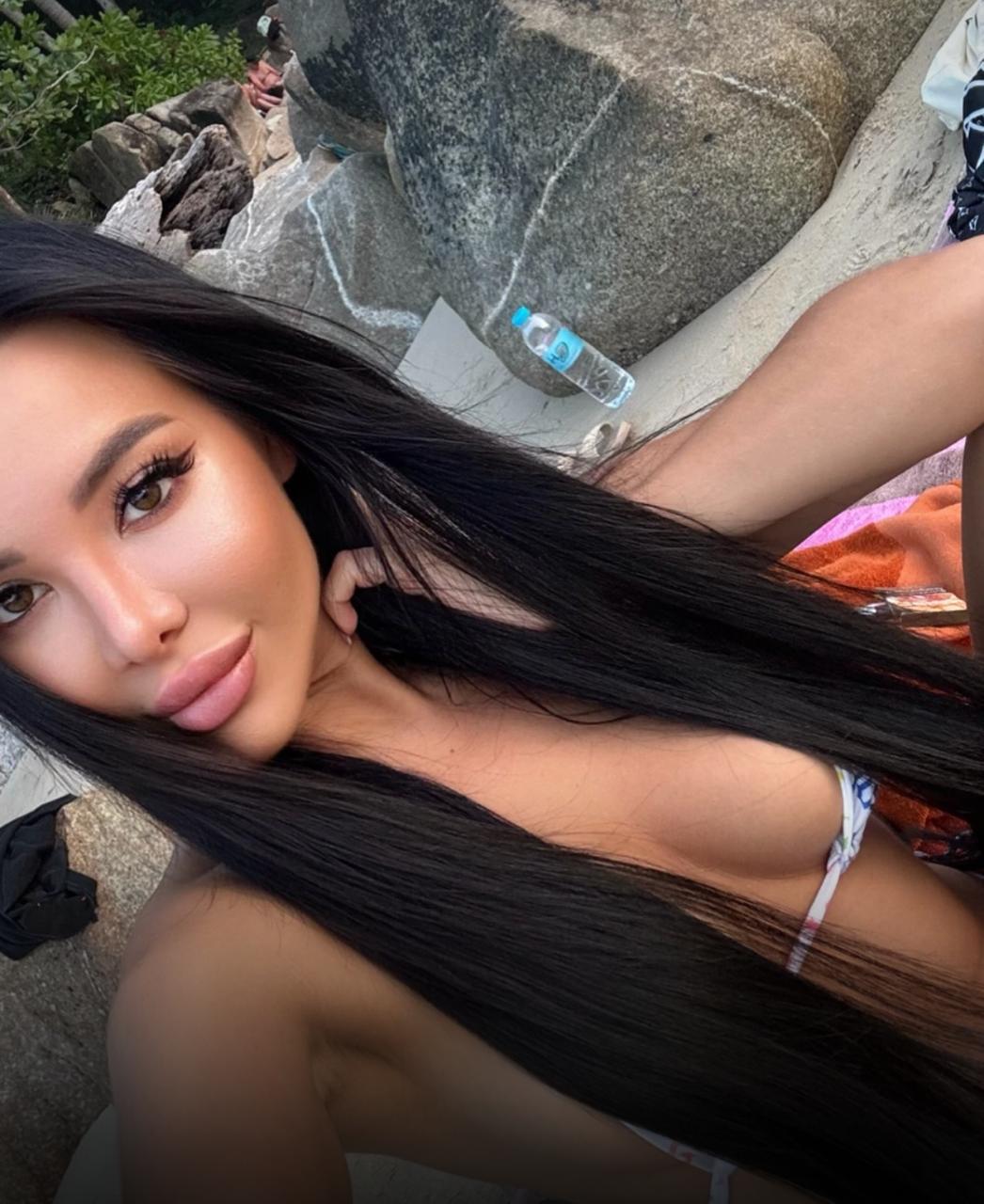 בתל אביב – חטובה בת 22 בחורה תיירת בלונדה