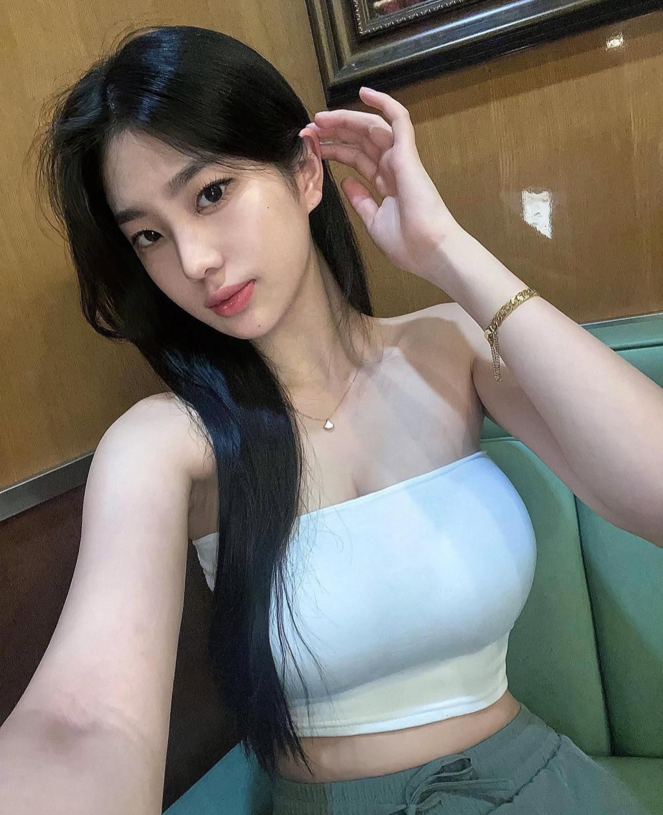 זיה – אישה חברה אמיתית 24 סקסית ירושלים