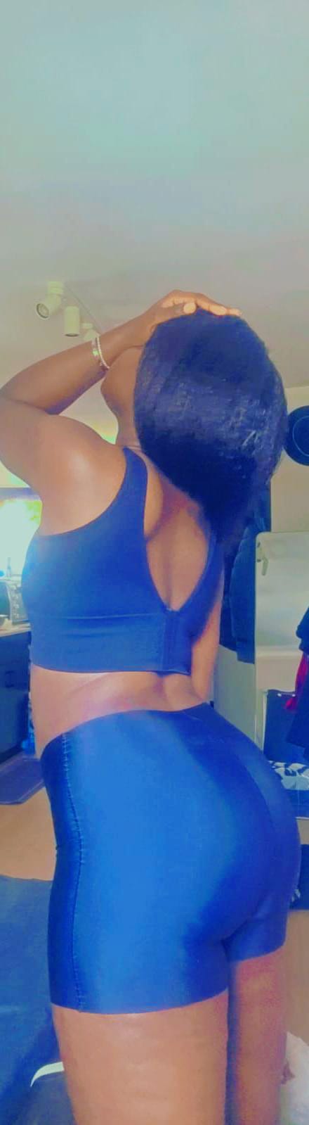 תל אביב – תיירת אפריקאית